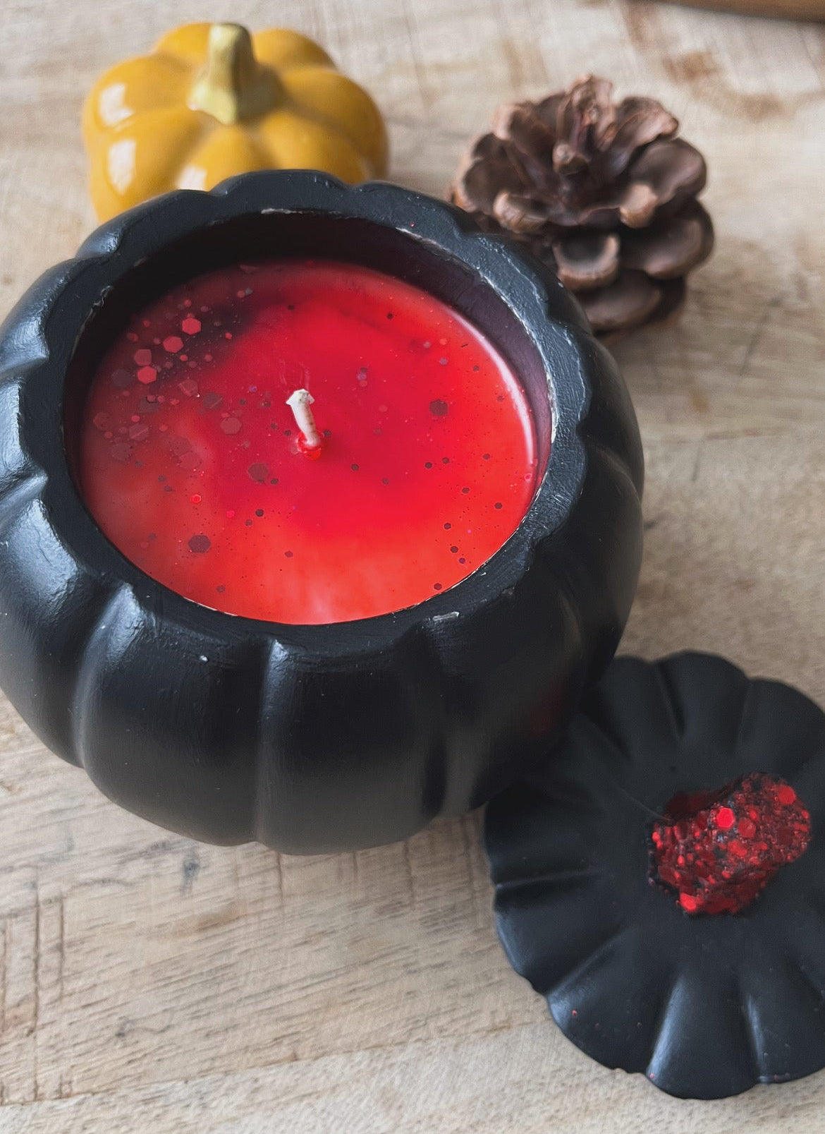 Vampire's Kiss • Pumpkin geurkaars 🎃