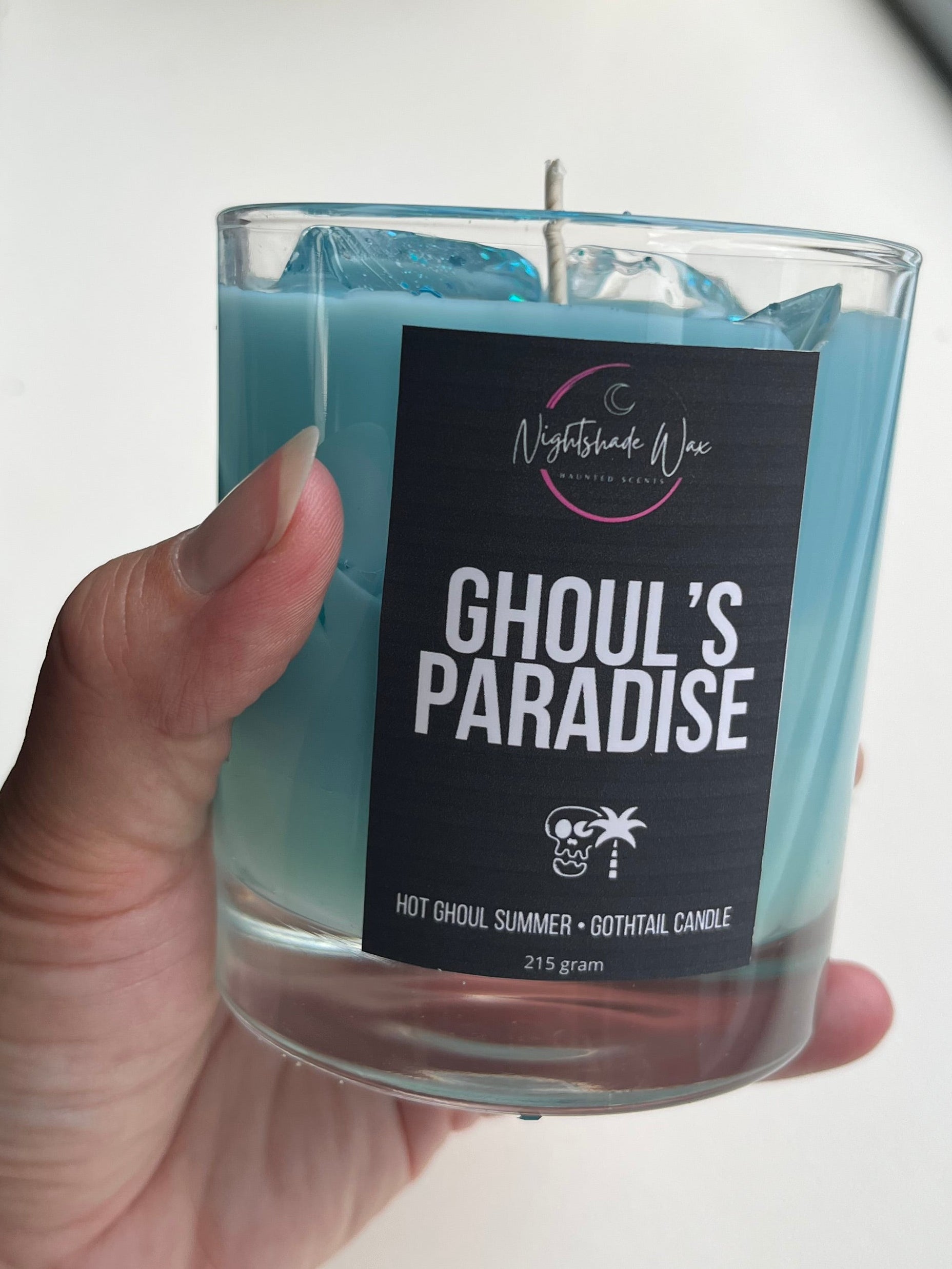 🥥🌸 Ghoul's Paradise (kokos & witte bloemen)